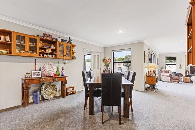 Photo of property in 49 Oakwood Drive, Rangiora, 7400