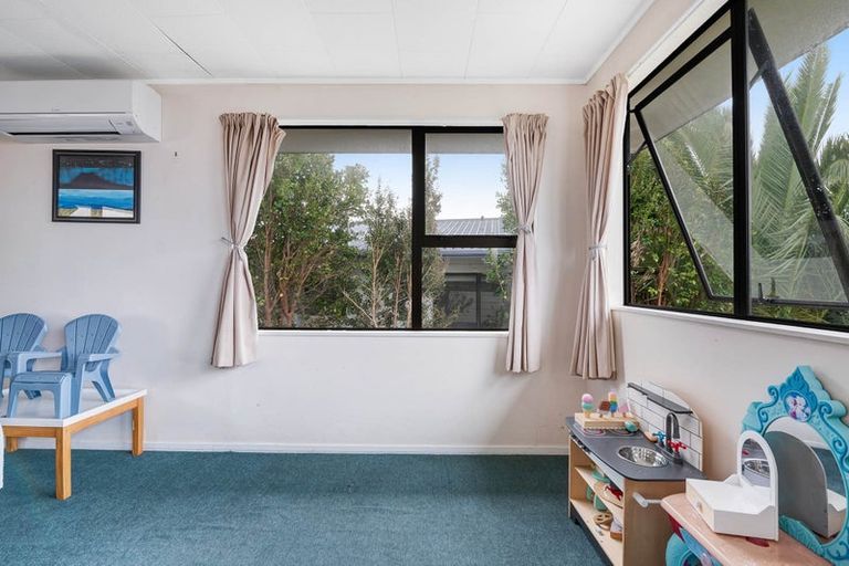 Photo of property in 27 Rakino Avenue, Manly, Whangaparaoa, 0930