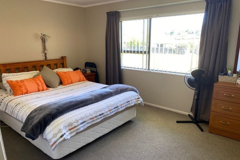 Photo of property in 10 Edgehill Place, Te Puke, 3119
