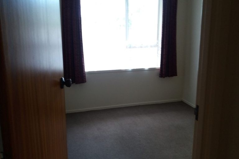 Photo of property in 1/102 Seymour Road, Sunnyvale, Auckland, 0612