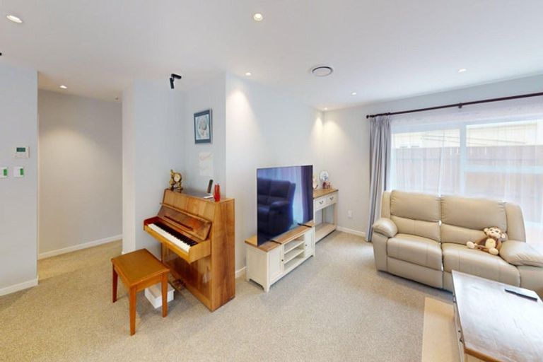 Photo of property in 32 Union Street, Hokowhitu, Palmerston North, 4410
