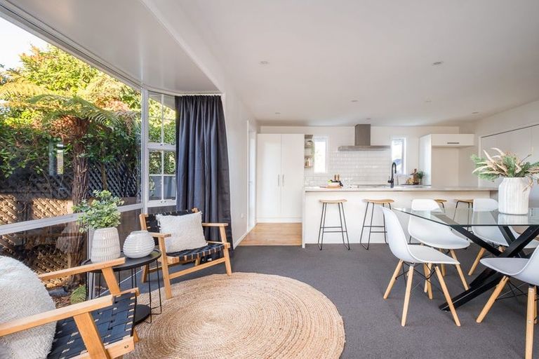 Photo of property in 306 Cranford Street, St Albans, Christchurch, 8052