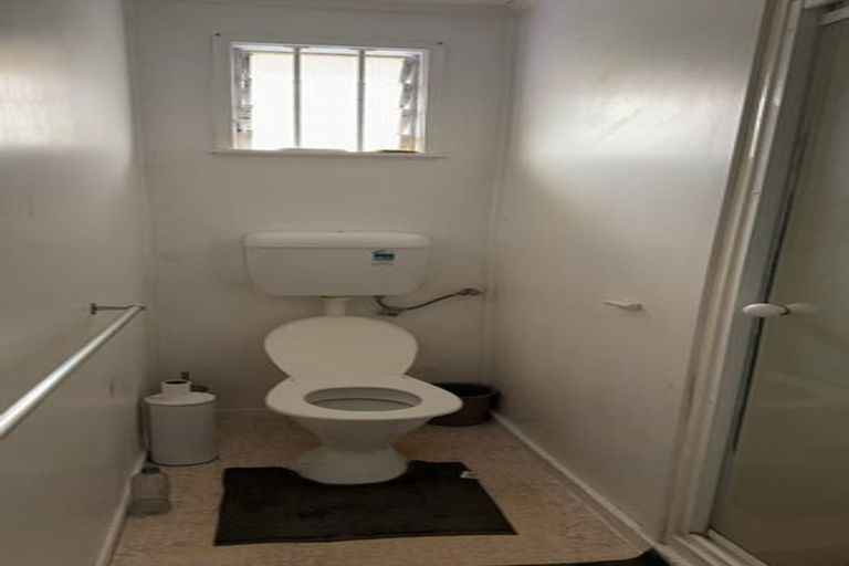 Photo of property in 61 Juniper Road, Sunnynook, Auckland, 0620