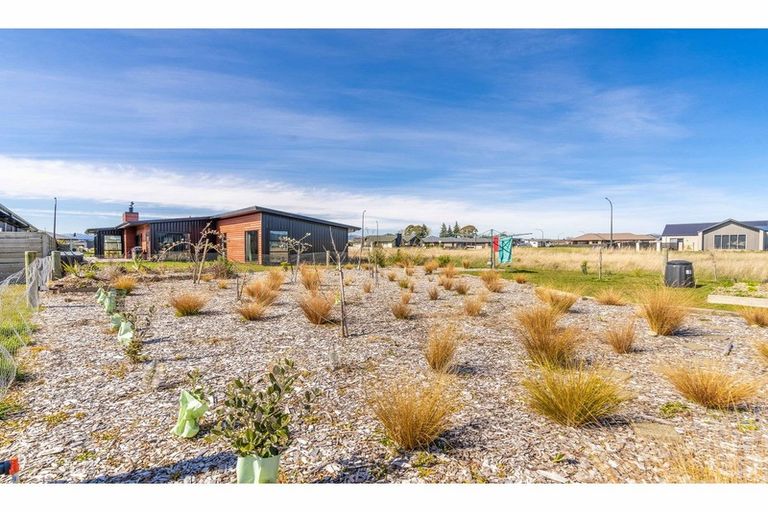 Photo of property in 22 Rodeo Drive, Te Anau, 9600