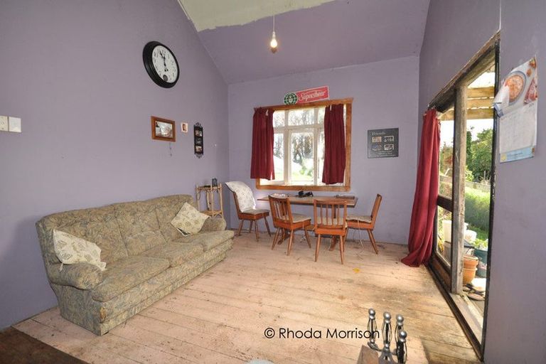 Photo of property in 153 Pahi Road, Pahi, Paparoa, 0571