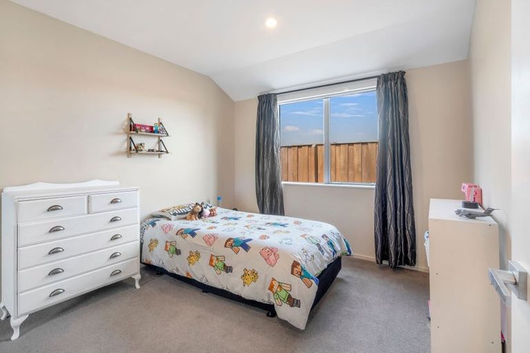 Photo of property in 10 Pahua Street, Pegasus, 7612