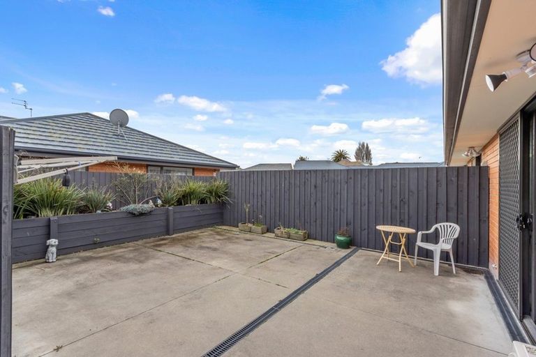 Photo of property in 52b Pannell Avenue, Wainoni, Christchurch, 8061