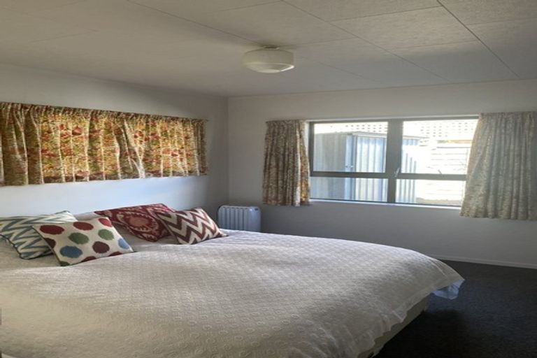 Photo of property in 1/34 Busby Hill, Havelock North, 4130