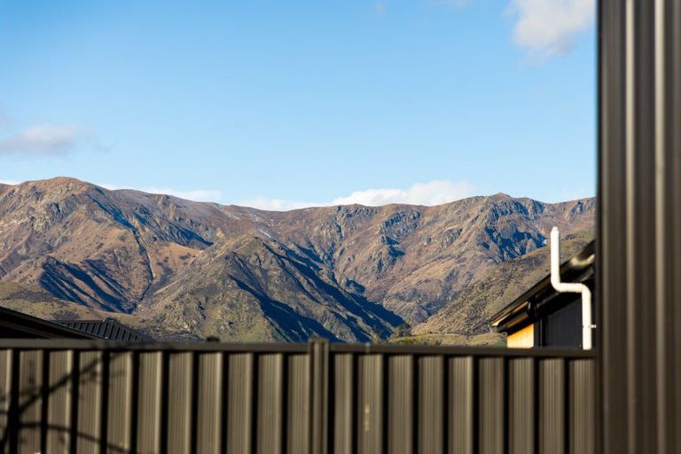 Photo of property in 14 Teal Place, Lake Hawea, Wanaka, 9382