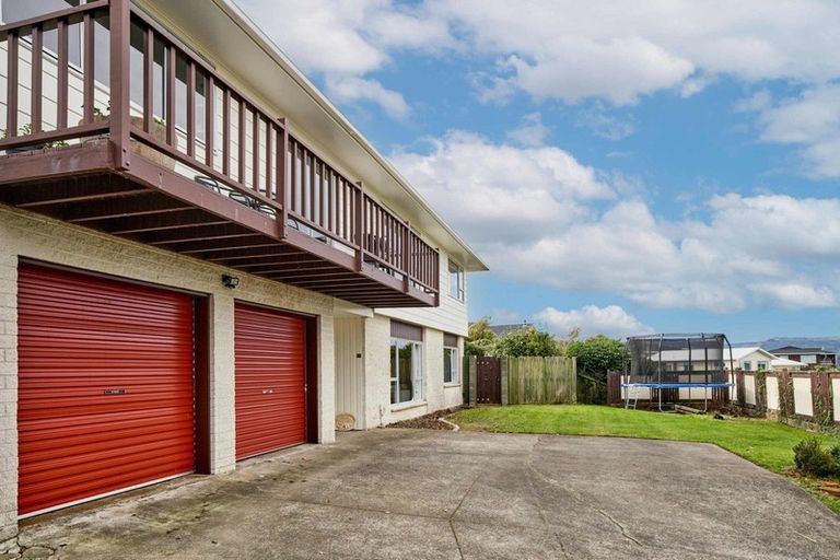 Photo of property in 14 Truro Road, Camborne, Porirua, 5026