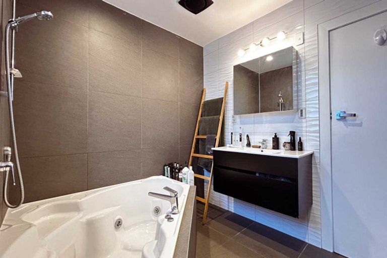 Photo of property in 8 Deanwell Avenue, Deanwell, Hamilton, 3206