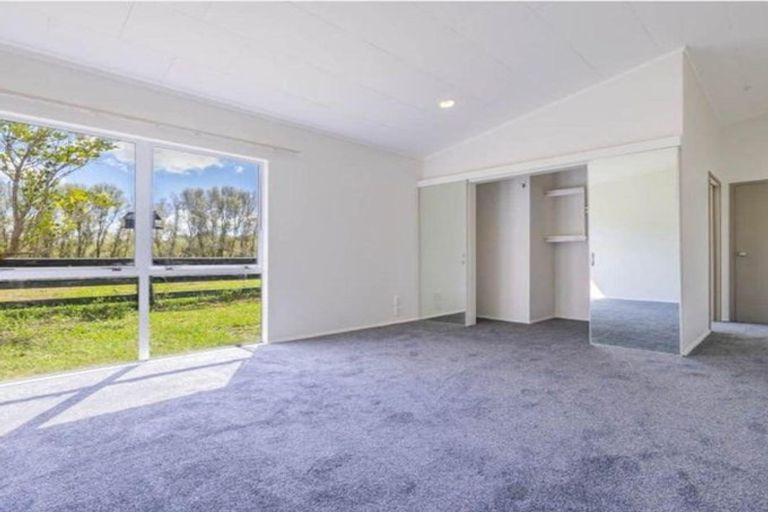 Photo of property in 40 Wilson Road, Dairy Flat, Albany, 0792