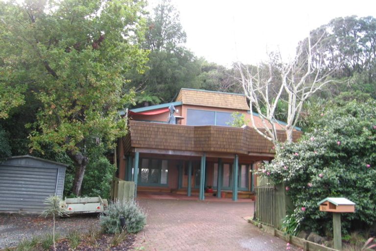 Photo of property in 24 Pohutukawa Avenue, Shelly Park, Auckland, 2014