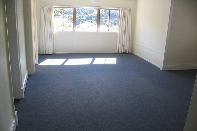 Photo of property in 8 Pitt Street, Wadestown, Wellington, 6012