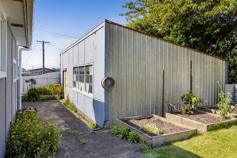 Photo of property in 4 Meredith Street, Patea, 4520