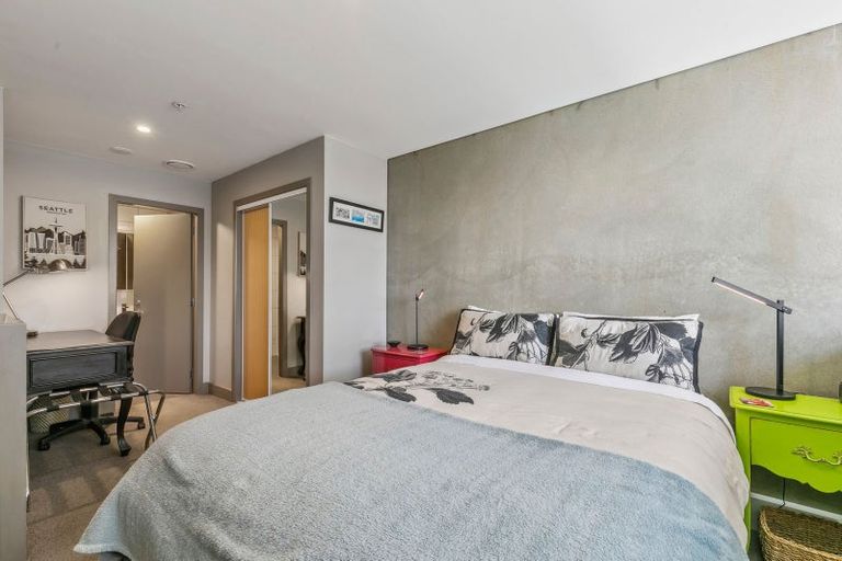 Photo of property in Canvas Apartments, 3/307 Willis Street, Te Aro, Wellington, 6011