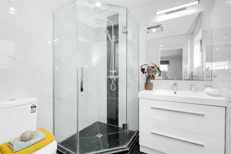 Photo of property in 20 Moville Drive, Flat Bush, Auckland, 2019