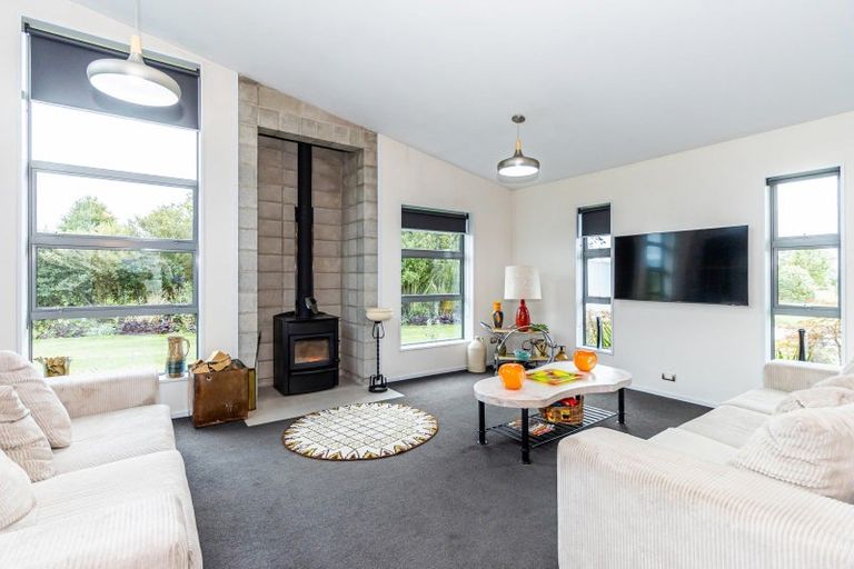 Photo of property in 116 Molloys Road, Waimate, 7980