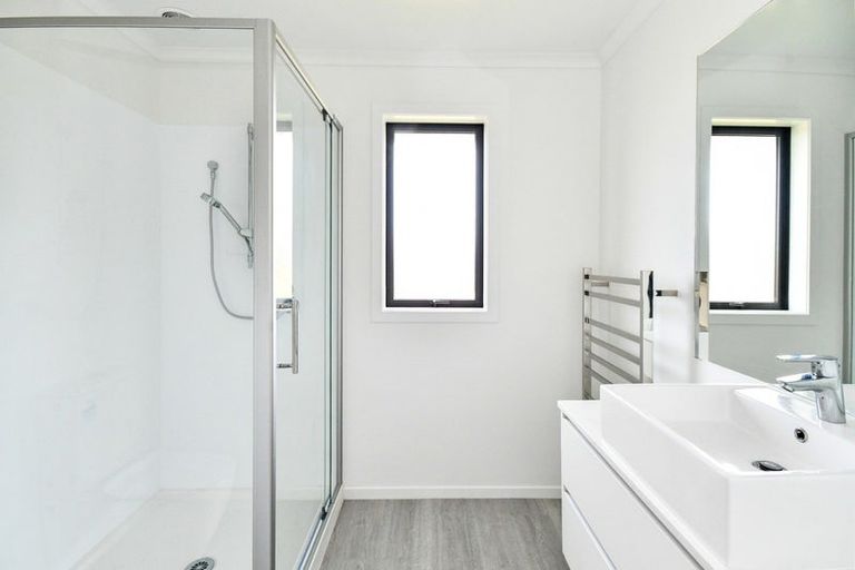 Photo of property in 35a Leathem Crescent, Pokeno, 2402