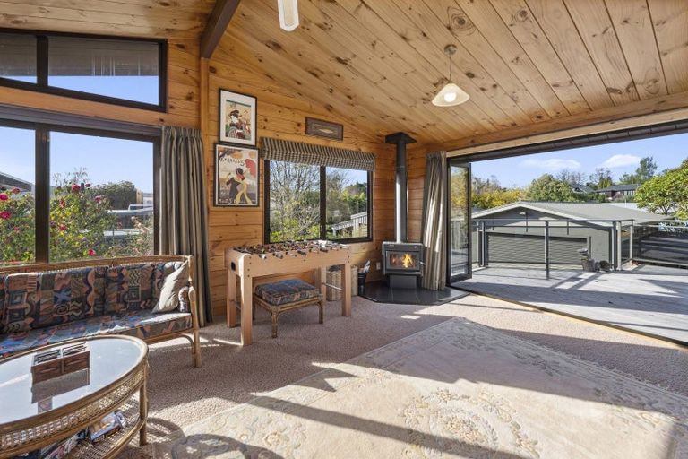 Photo of property in 8 Keitha Place, Kinloch, Taupo, 3377