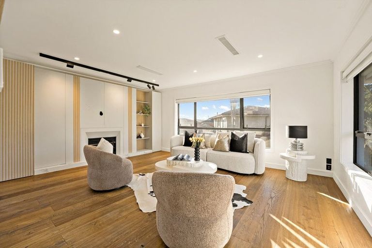 Photo of property in 1a Morrow Avenue, Bucklands Beach, Auckland, 2012