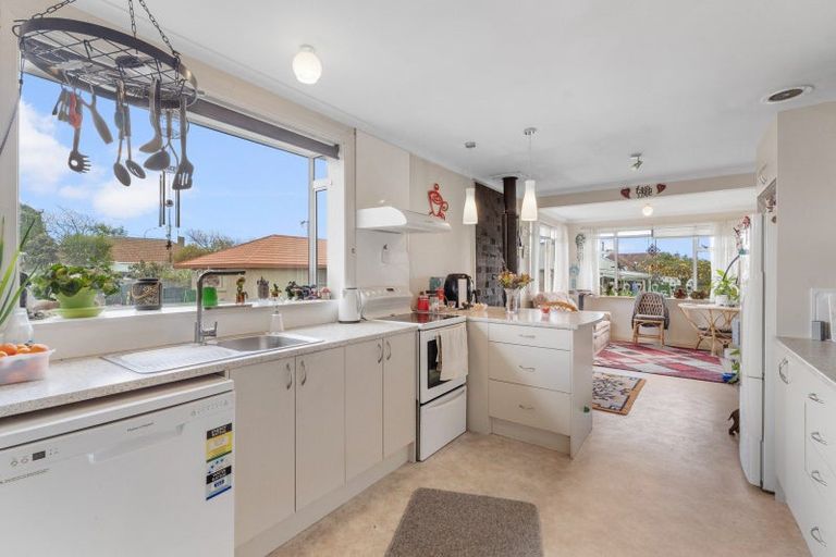 Photo of property in 3 Rugby Street, Levin, 5510