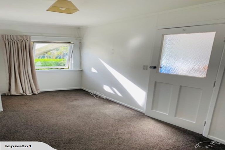 Photo of property in 42 Rhine Street, Island Bay, Wellington, 6023