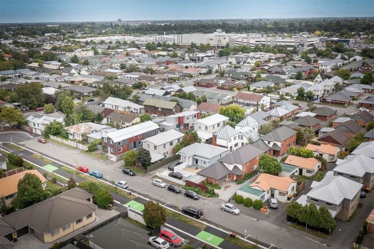 Photo of property in 10a Elizabeth Street, Riccarton, Christchurch, 8011
