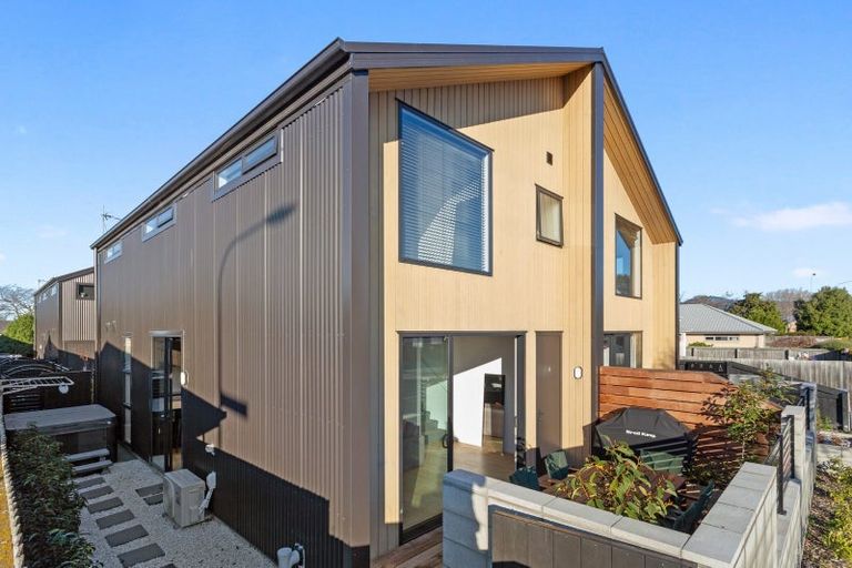 Photo of property in 18b Collins Street, Addington, Christchurch, 8024