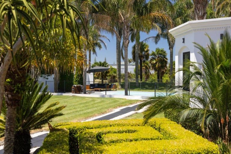 Photo of property in 15 Saint Clair Place, Papamoa Beach, Papamoa, 3118