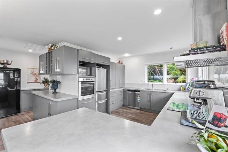 Photo of property in 2 Bickerstaffe Road, Maungaturoto, 0520