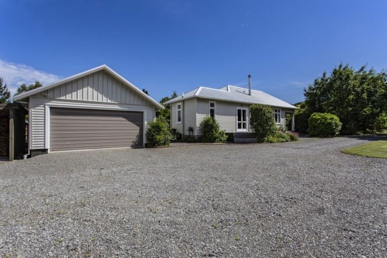 Photo of property in 243 Whitecliffs Road, Whitecliffs, Coalgate, 7673