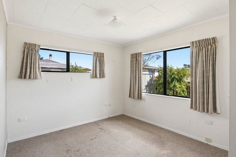 Photo of property in 4 Sharda Grove, Paraparaumu Beach, Paraparaumu, 5032