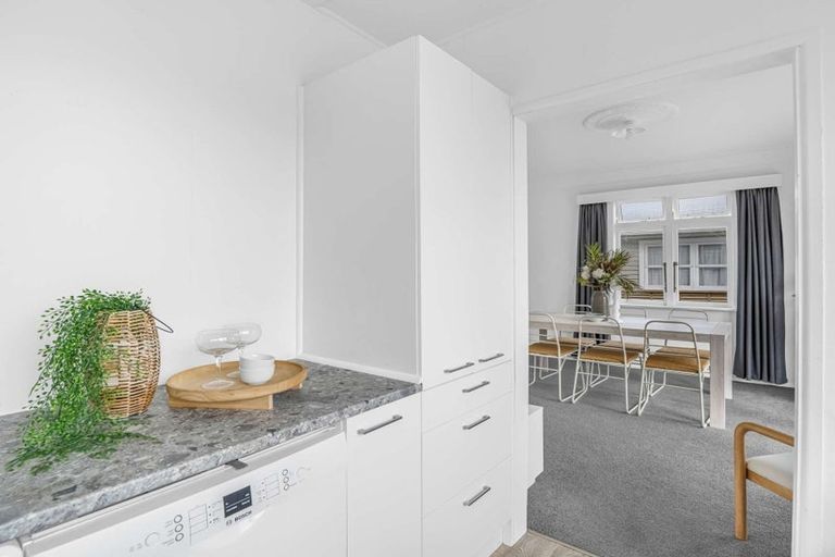 Photo of property in 18 Dudley Street, Levin, 5510