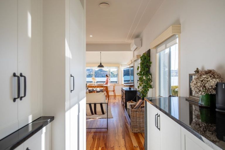 Photo of property in Wallis Street, Raglan, 3225