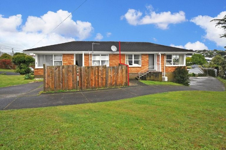 Photo of property in 2/97 Target Road, Totara Vale, Auckland, 0629