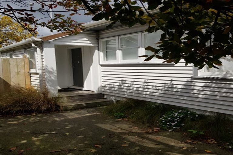 Photo of property in 871 High Street, Boulcott, Lower Hutt, 5011