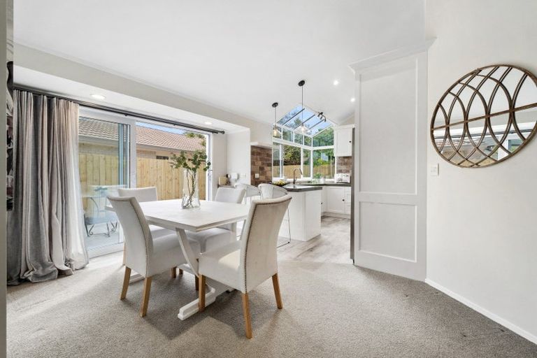 Photo of property in 19b Ben Nevis Place, Northpark, Auckland, 2013