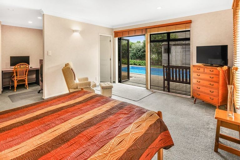 Photo of property in 51 Glen Lynne Avenue, Queenwood, Hamilton, 3210