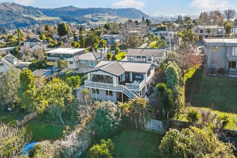 Photo of property in 13a Grand Vue Road, Kawaha Point, Rotorua, 3010