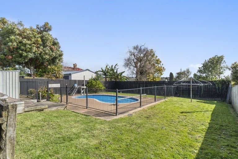 Photo of property in 101 Astley Avenue, New Lynn, Auckland, 0600