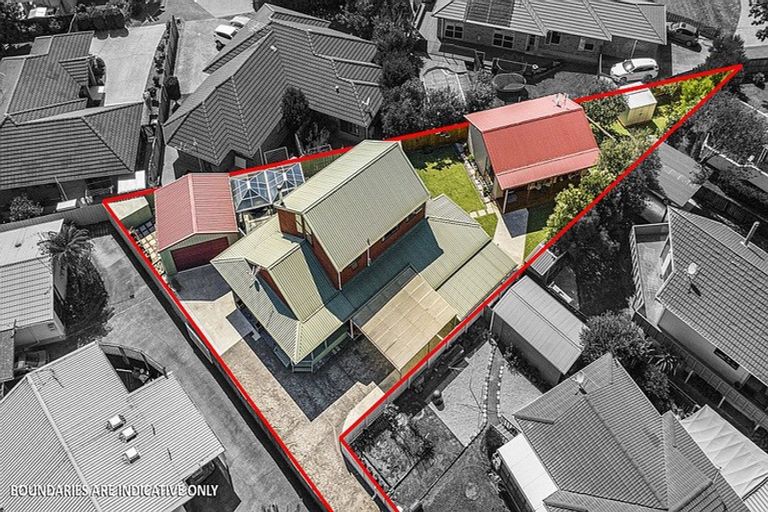 Photo of property in 16 Muirfield Street, Wattle Downs, Auckland, 2103