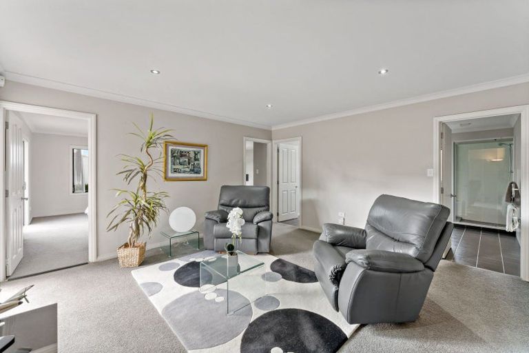 Photo of property in 157e Hobsonville Road, West Harbour, Auckland, 0618