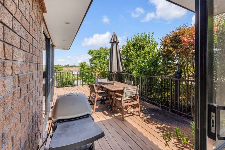 Photo of property in 1/56 Aberfeldy Avenue, Highland Park, Auckland, 2010