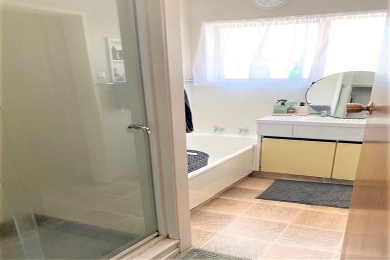 Photo of property in 65a Levers Road, Matua, Tauranga, 3110