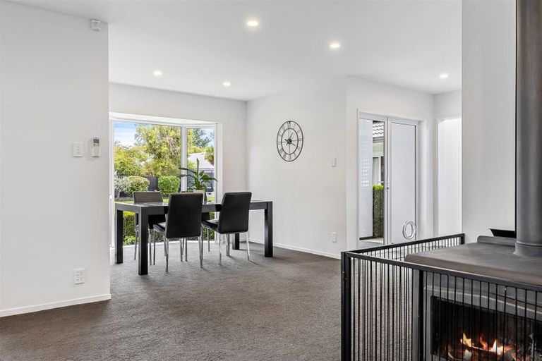 Photo of property in 52 Regent's Park Drive, Casebrook, Christchurch, 8051