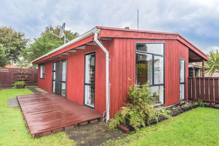 Photo of property in 50a Caius Avenue, Gonville, Whanganui, 4501