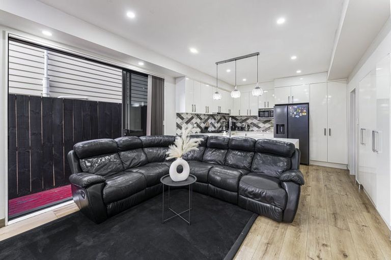 Photo of property in 1a Short Street, Manurewa East, Auckland, 2102
