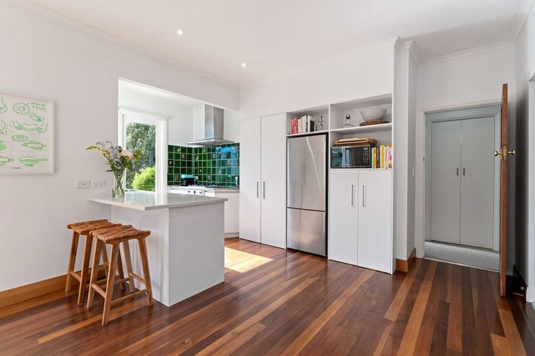 Photo of property in 109 Freyberg Street, Lyall Bay, Wellington, 6022