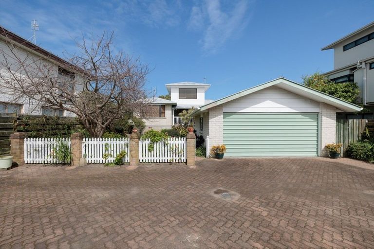 Photo of property in 18b Terrace Avenue, Mount Maunganui, 3116
